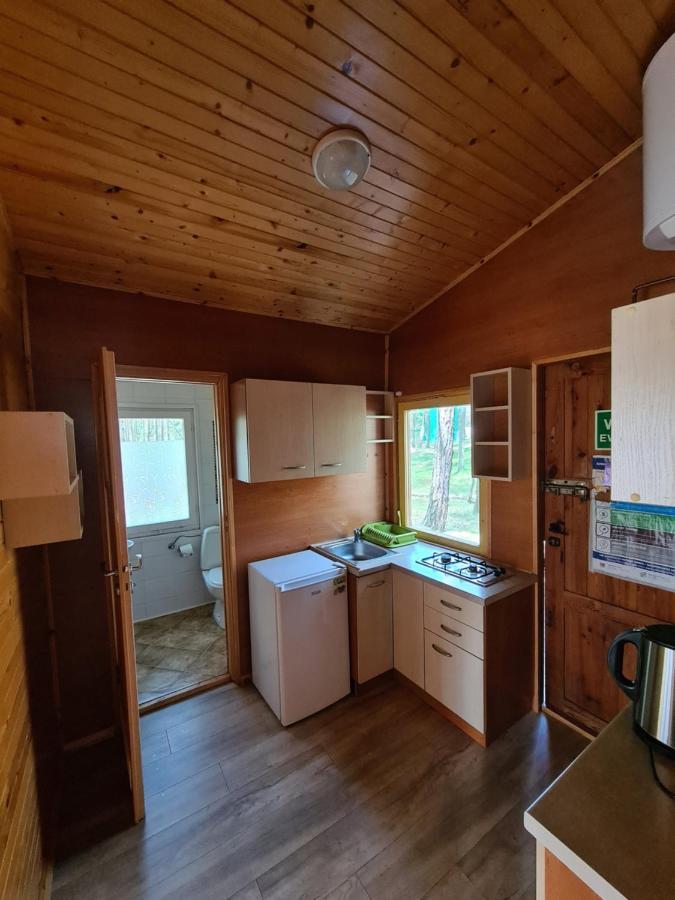 Lesna Przystan Villa โปเบียโรโว ภายนอก รูปภาพ